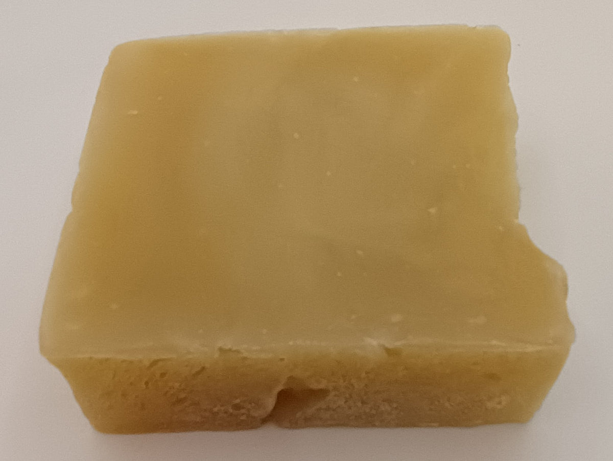 Natural Shampoo Bar – Nettle, Rosemary & Peppermint